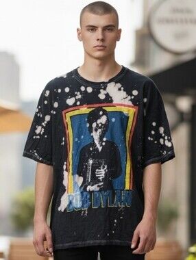 Bob Dylan Graphic Tee